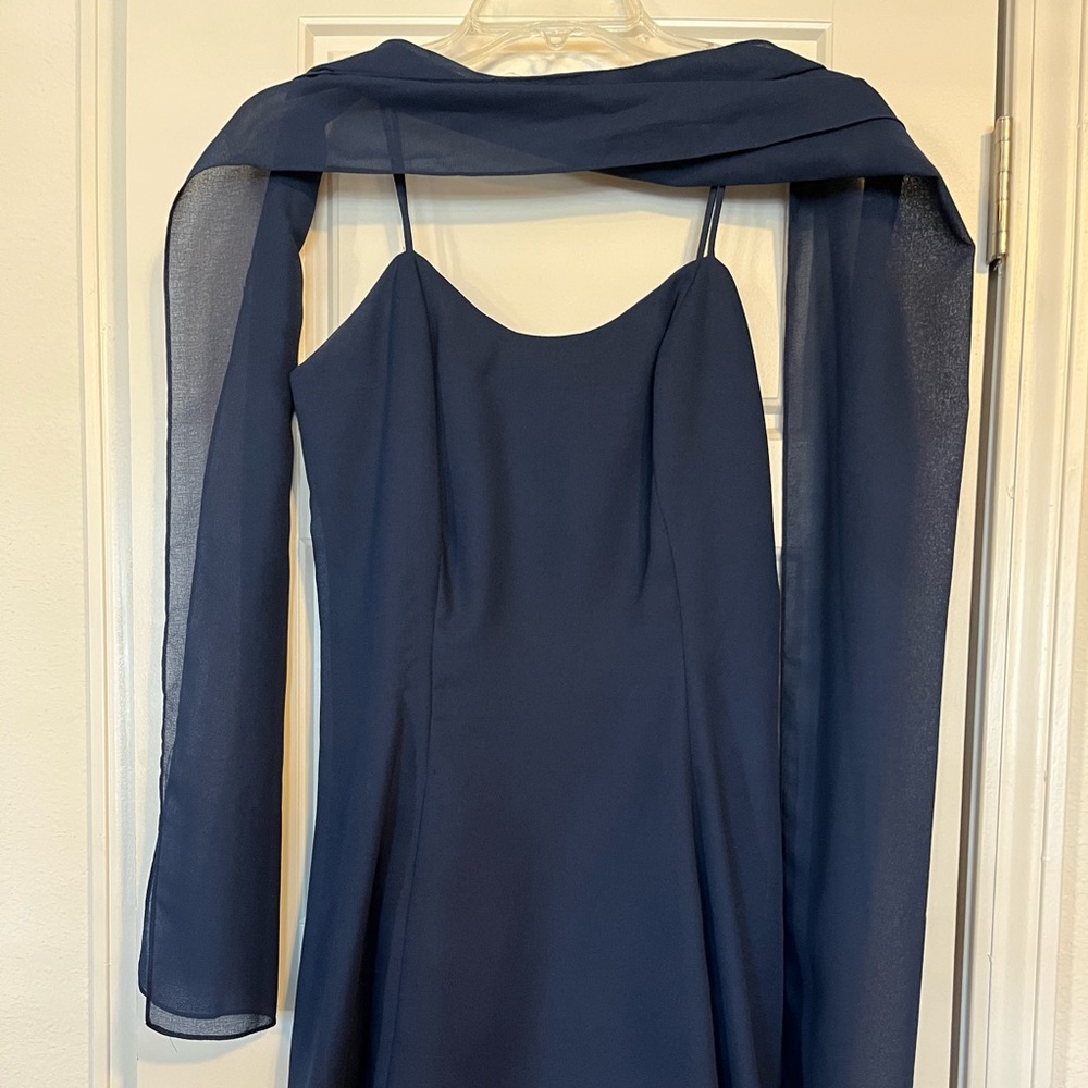 Short formal blue dress